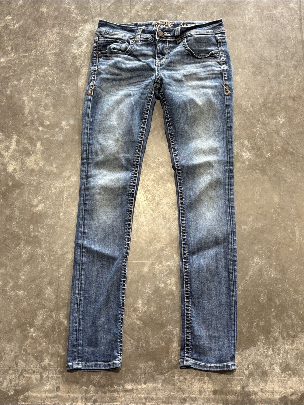Buckle Black Cotton Blend Stretch Denim Women’s Skinny Jeans Size 28 X 32